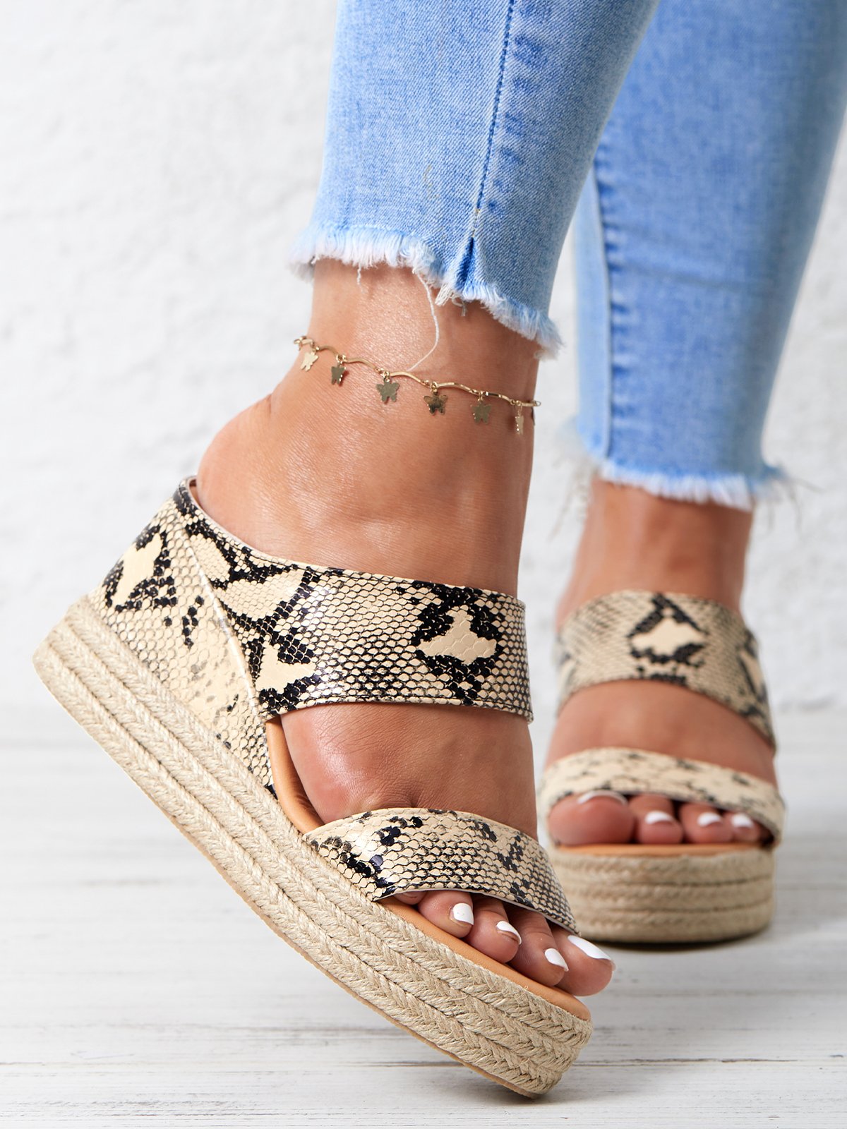 Beach vacation Straw Wedges Sandals