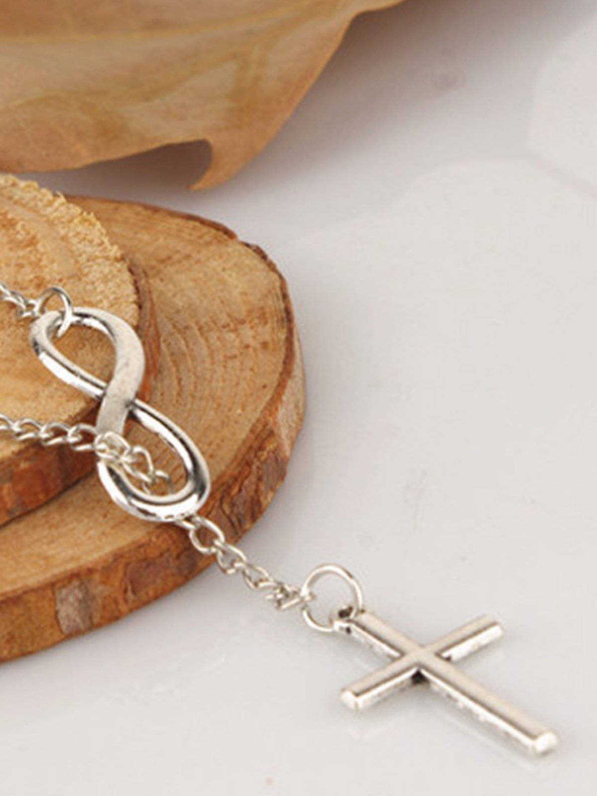 Silver Bowknot Necklace