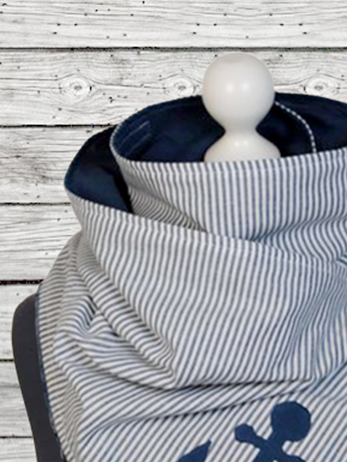 Gray Stripes Casual Scarf