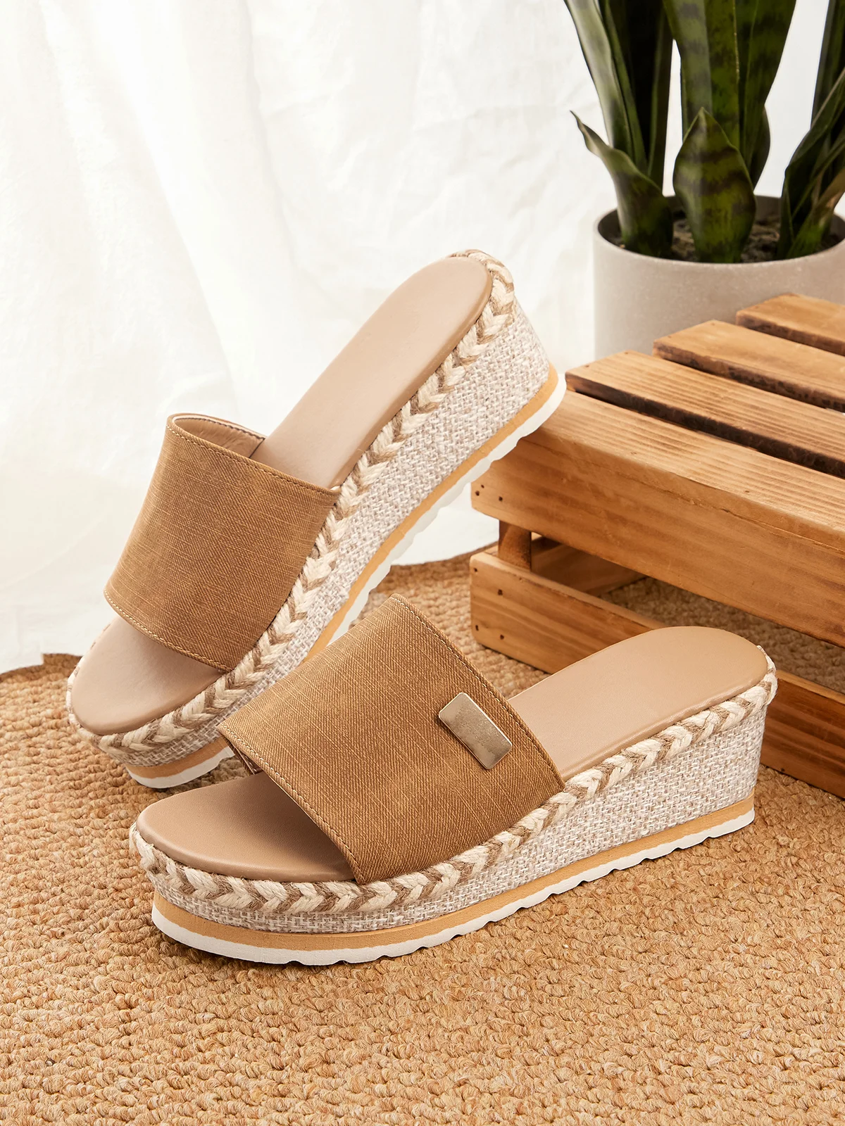 Resort Hemp Rope Sole Wedge Sandals