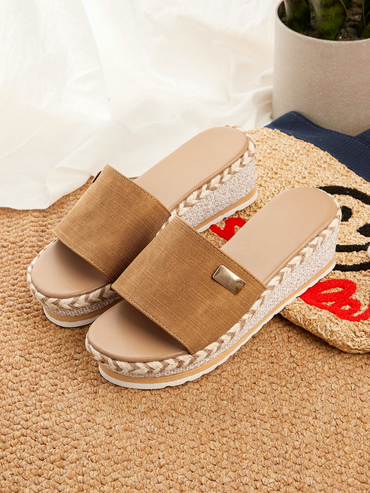 Resort Hemp Rope Sole Wedge Sandals