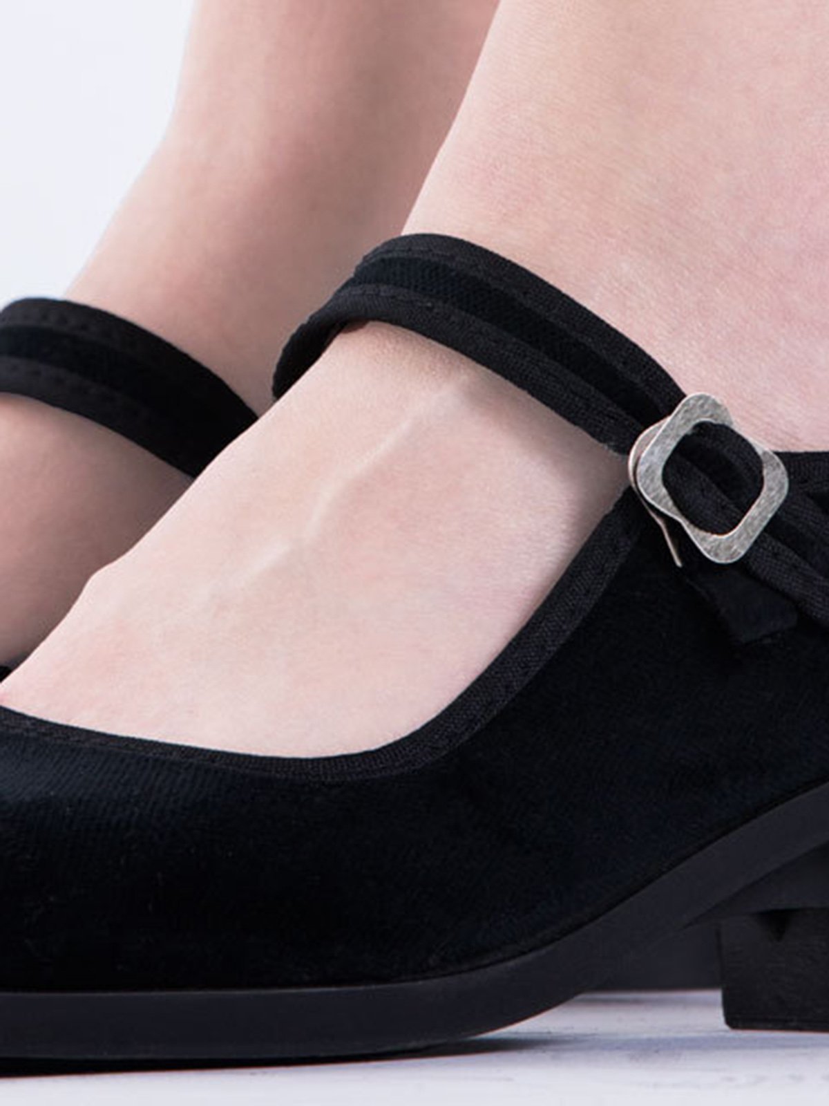 Black Comfortable Soft Block Heel Dance Shoes