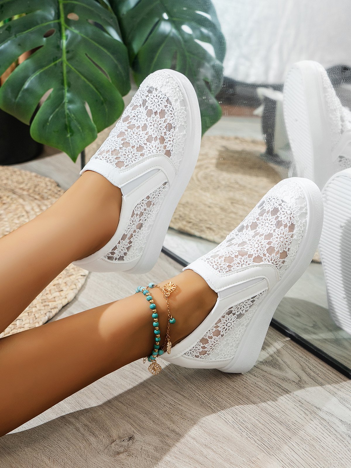 Flower Embroidery Lace Detail Hidden Heeled Shoes