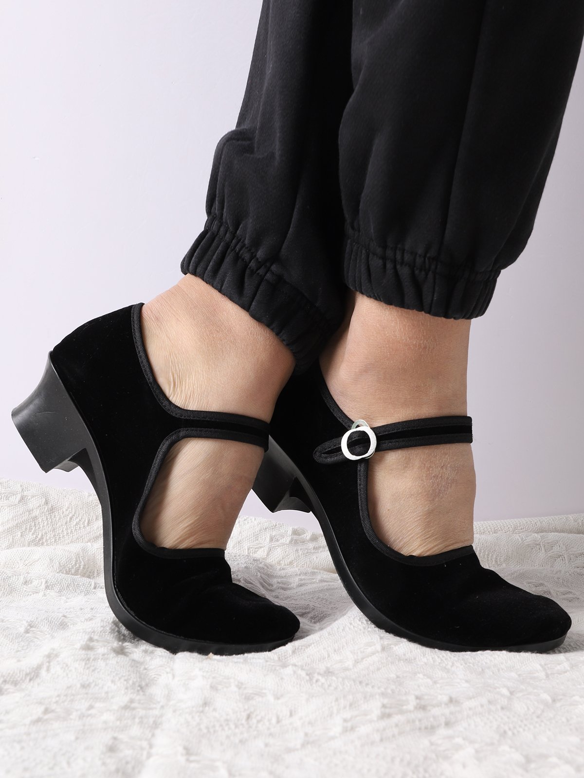 Black Comfortable Soft Block Heel Dance Shoes