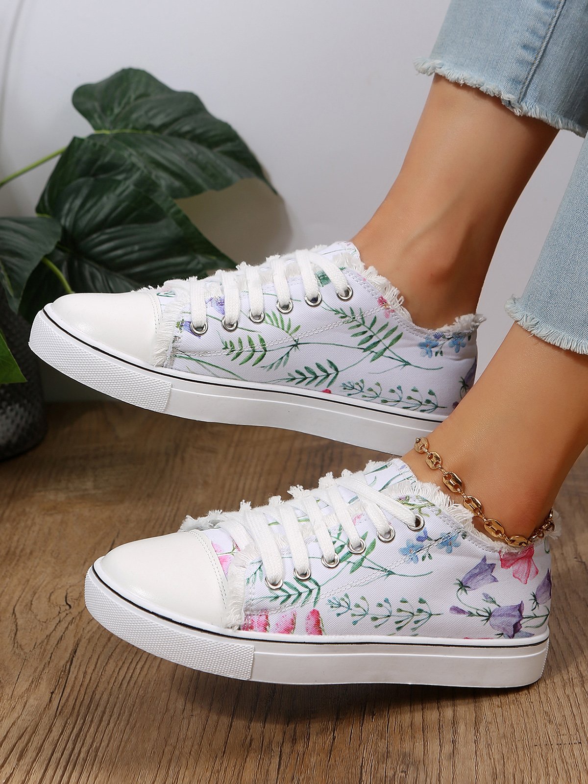 Fashion Floral Ultralight Breathable Sports Canvas Shoes