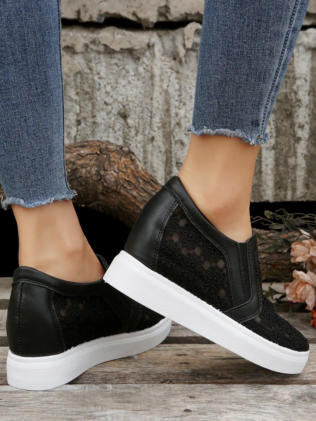 Flower Embroidery Lace Detail Hidden Heeled Shoes