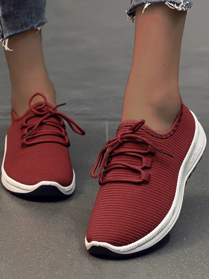 Lightweight Breathable Non-Slip Lace-Up Sneakers