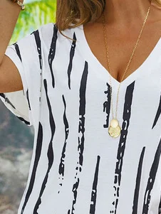 Plus Size Striped Short Sleeve V Neck Casual Dress