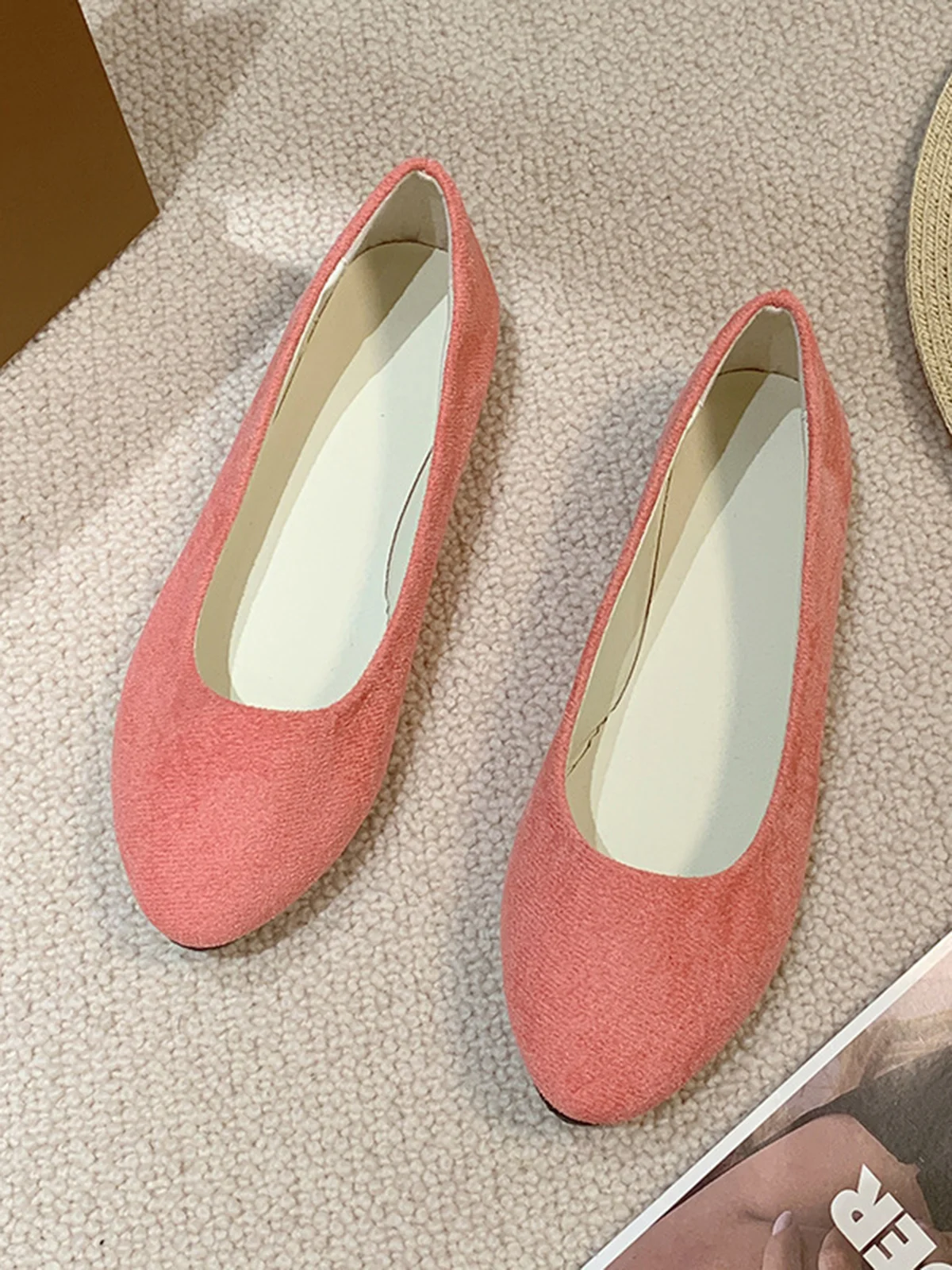 Multi-color Breathable Plain Velvet Simple Non-SlipSlip On Shallow Shoes Non-Slip Flat Heel Shoes