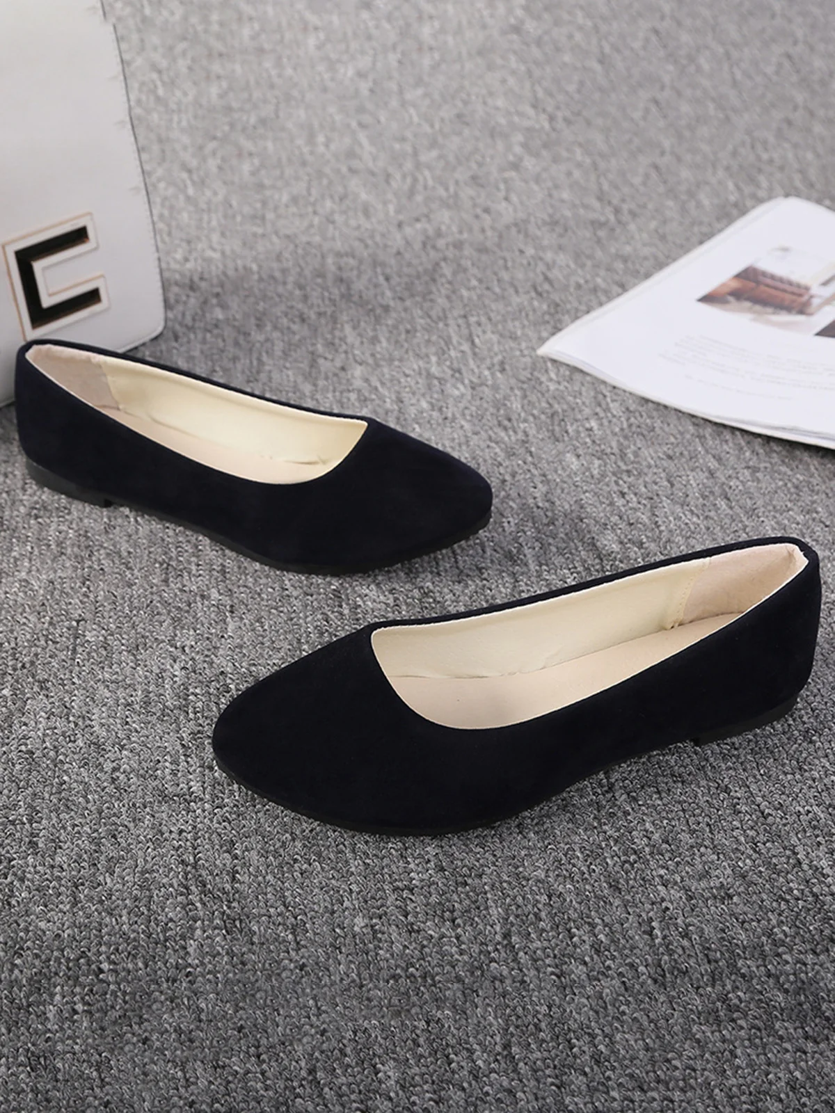 Multi-color Breathable Plain Velvet Simple Non-SlipSlip On Shallow Shoes Non-Slip Flat Heel Shoes