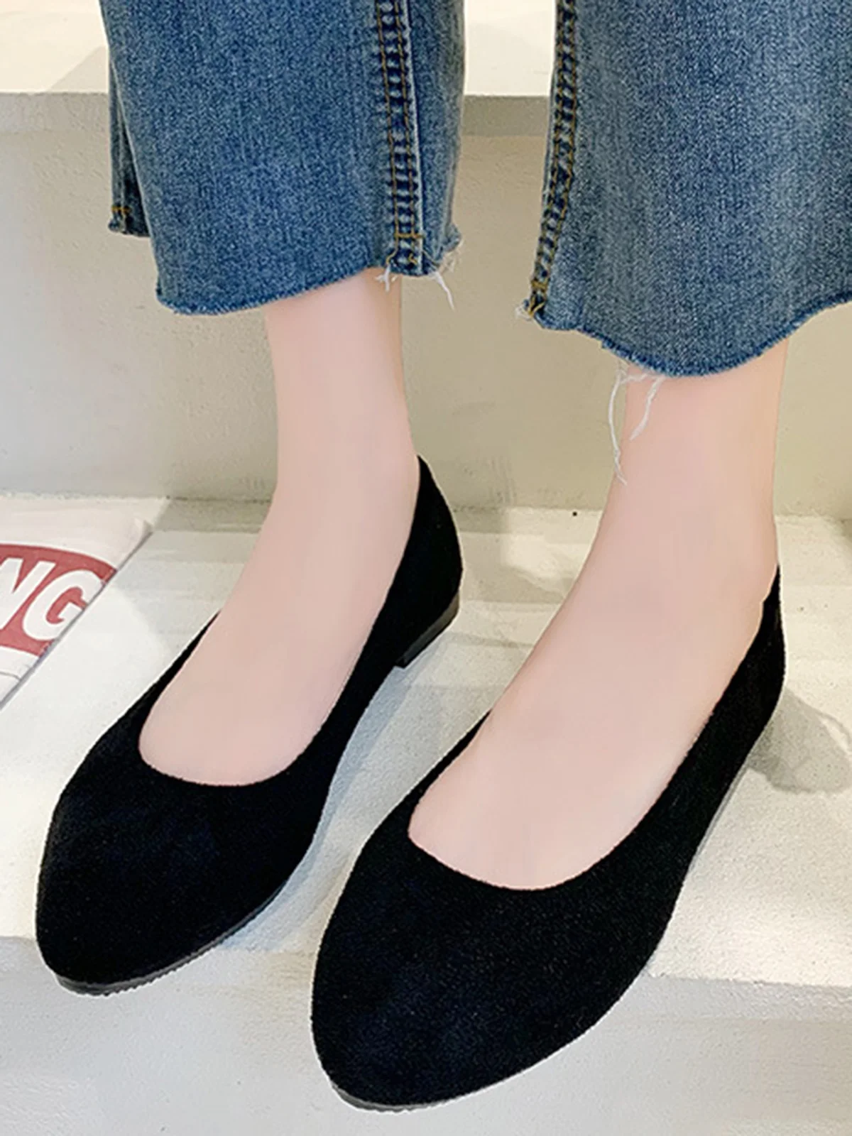 Multi-color Breathable Plain Velvet Simple Non-SlipSlip On Shallow Shoes Non-Slip Flat Heel Shoes