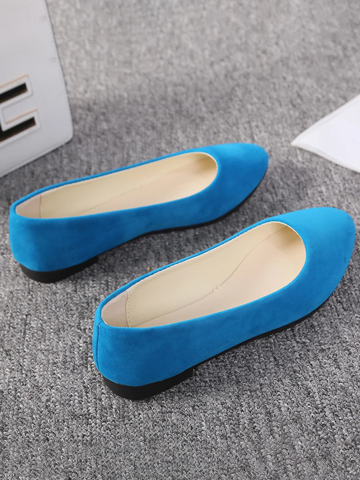 Multi-color Breathable Plain Velvet Simple Non-SlipSlip On Shallow Shoes Non-Slip Flat Heel Shoes