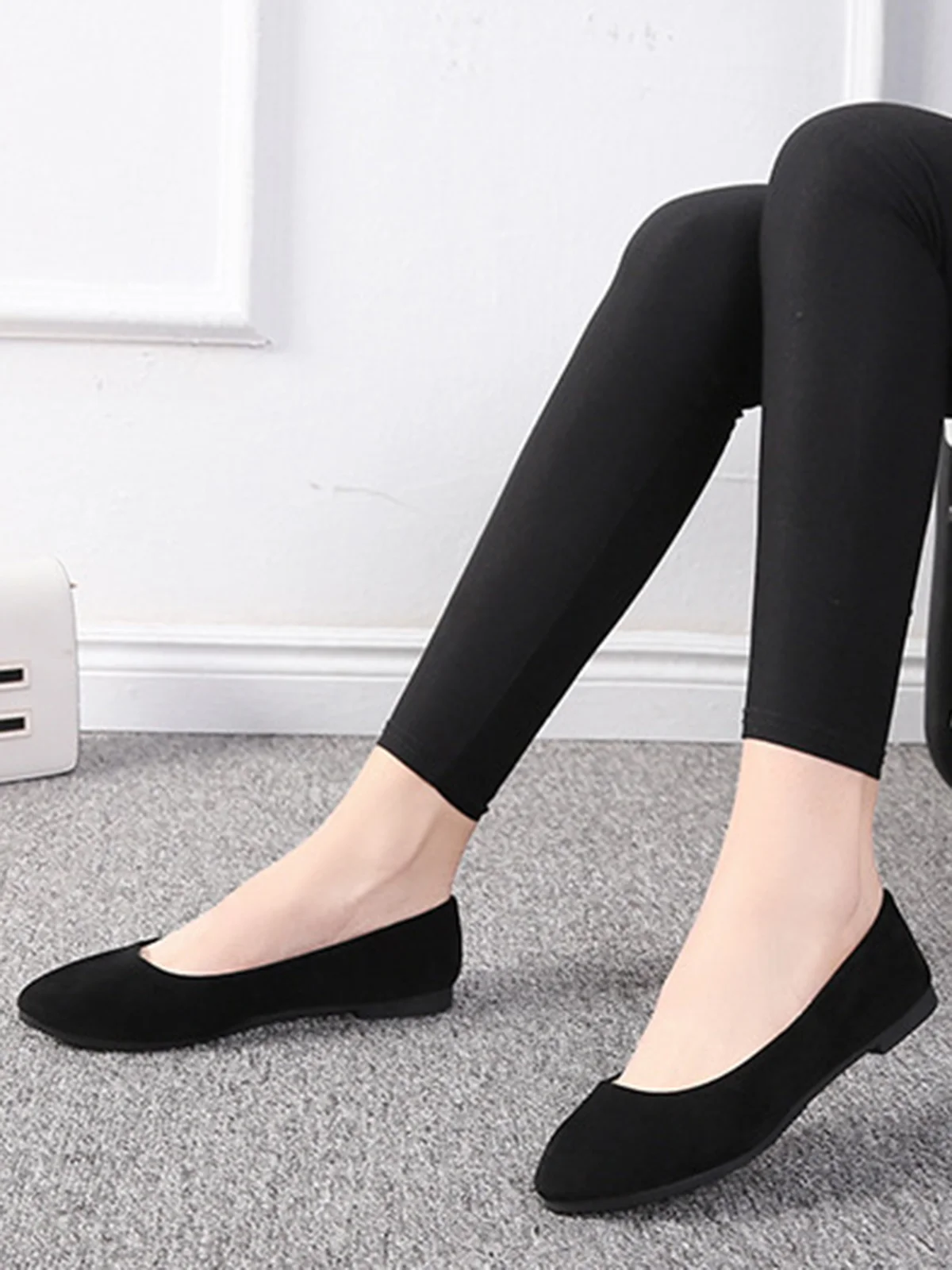 Multi-color Breathable Plain Velvet Simple Non-SlipSlip On Shallow Shoes Non-Slip Flat Heel Shoes