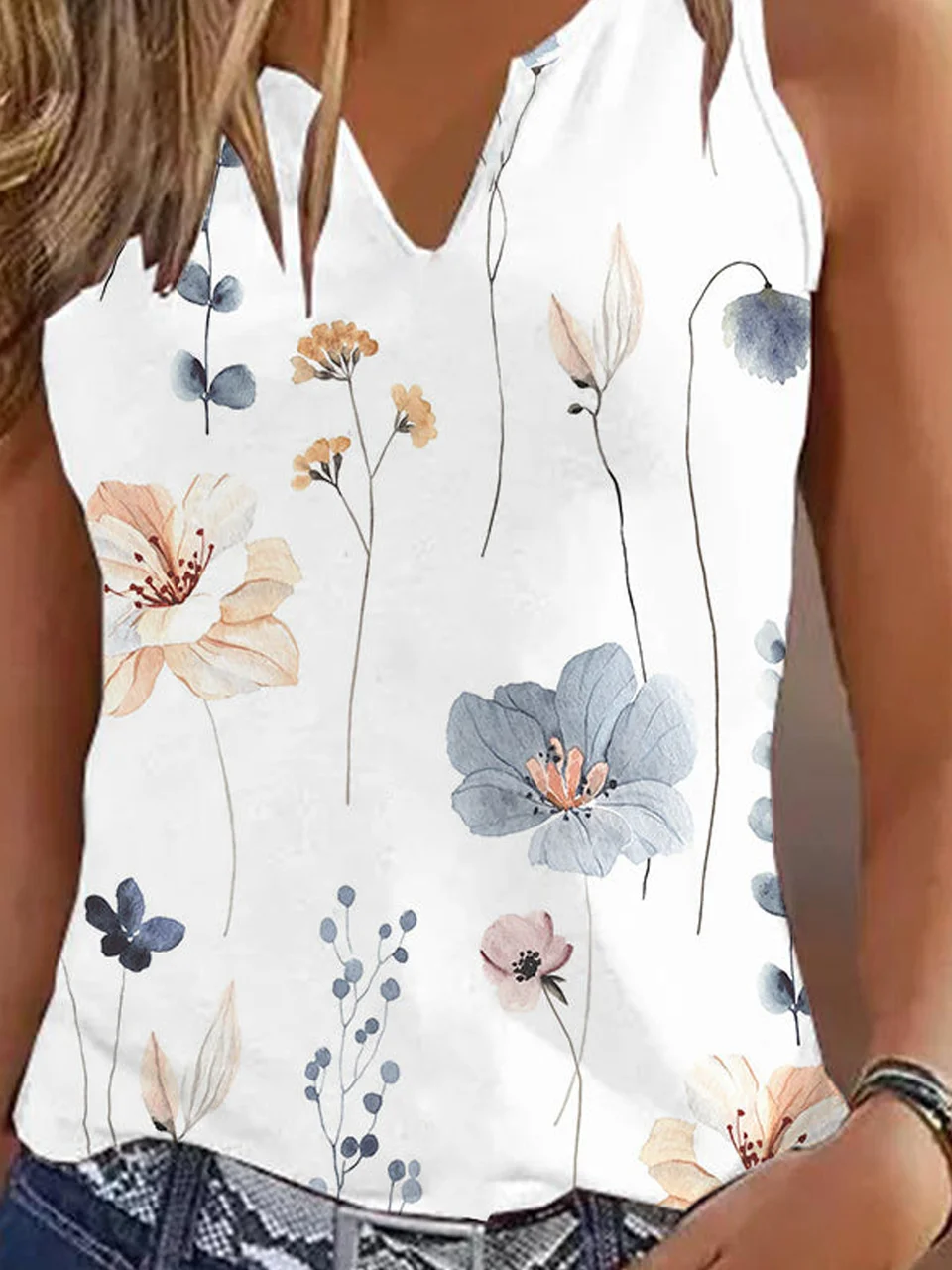 Notched Casual Loose Tank Top