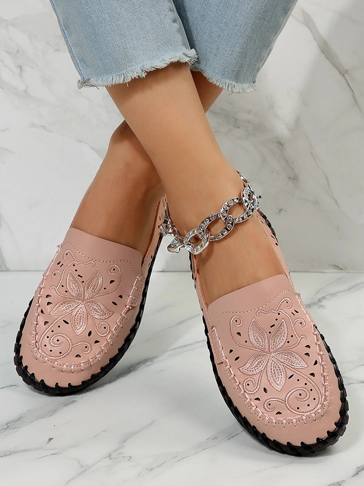 Floral Embroidery Breathable Hollow out Loafers