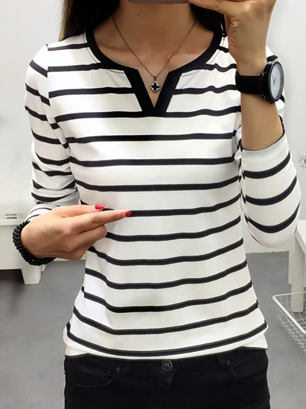 Striped Knitted Casual Notched T-Shirt