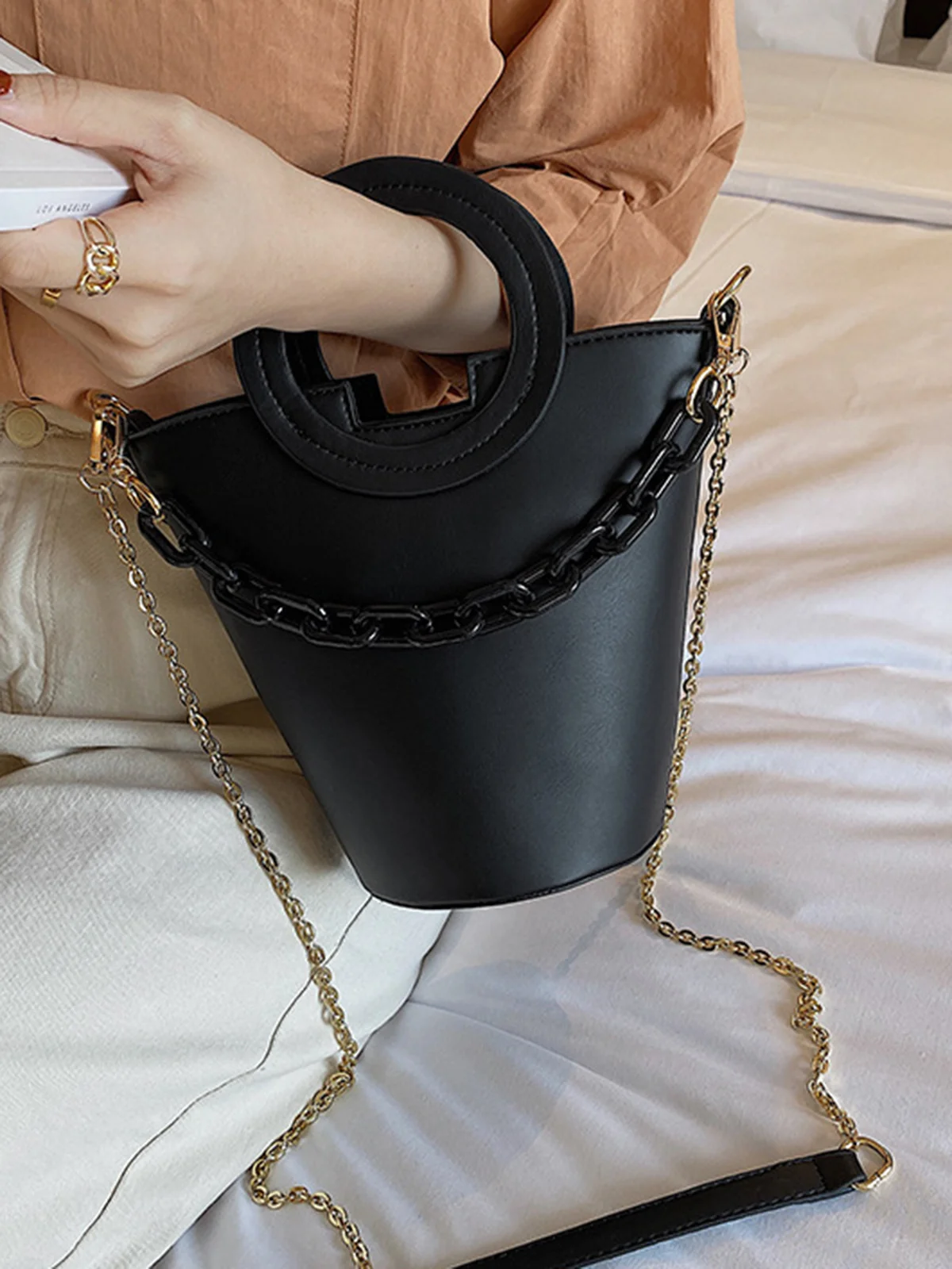 Fashion Ring Handbag Chain Crossbody Bucket Bag