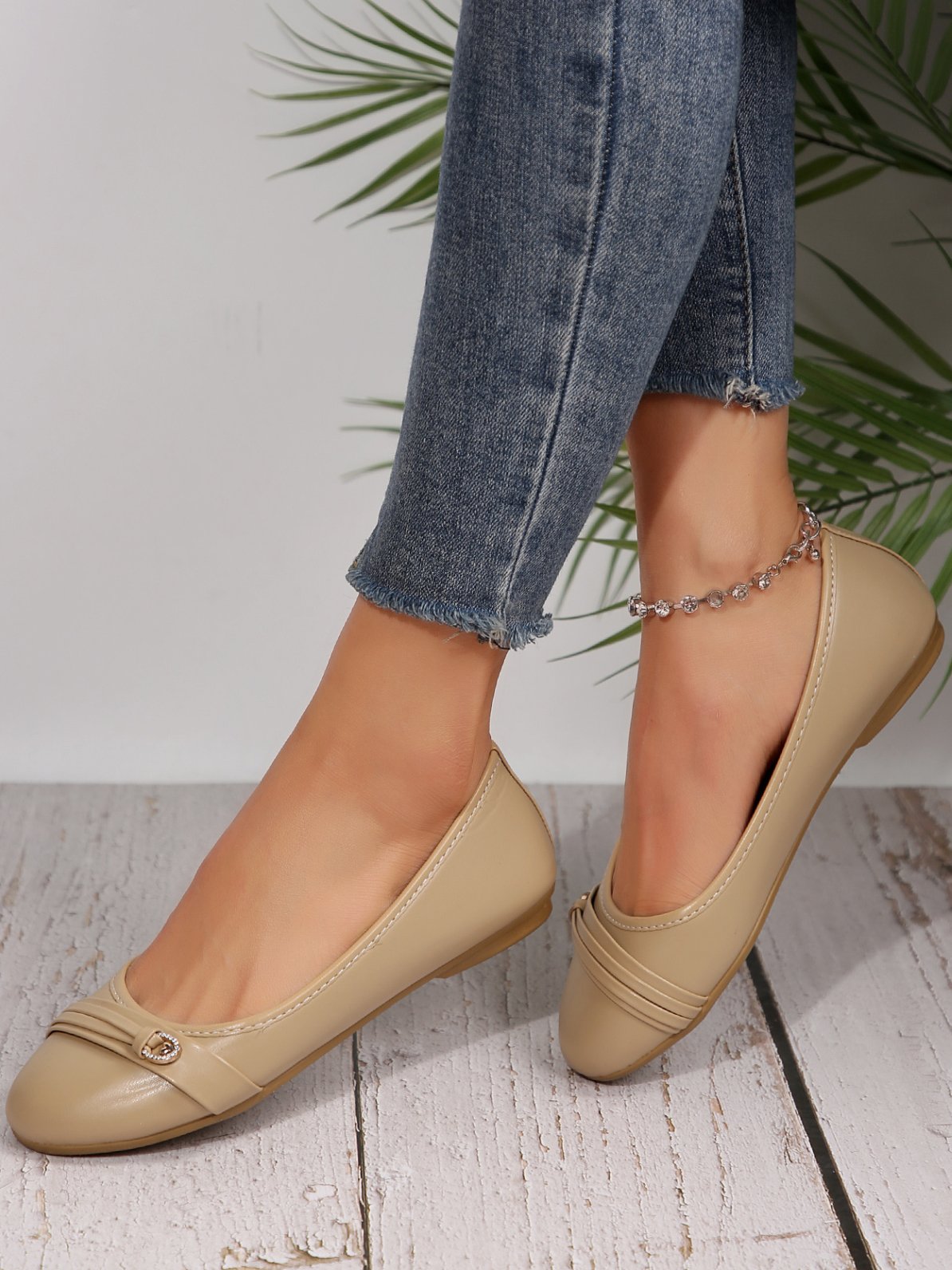 Casual All Season Shallow Shoes