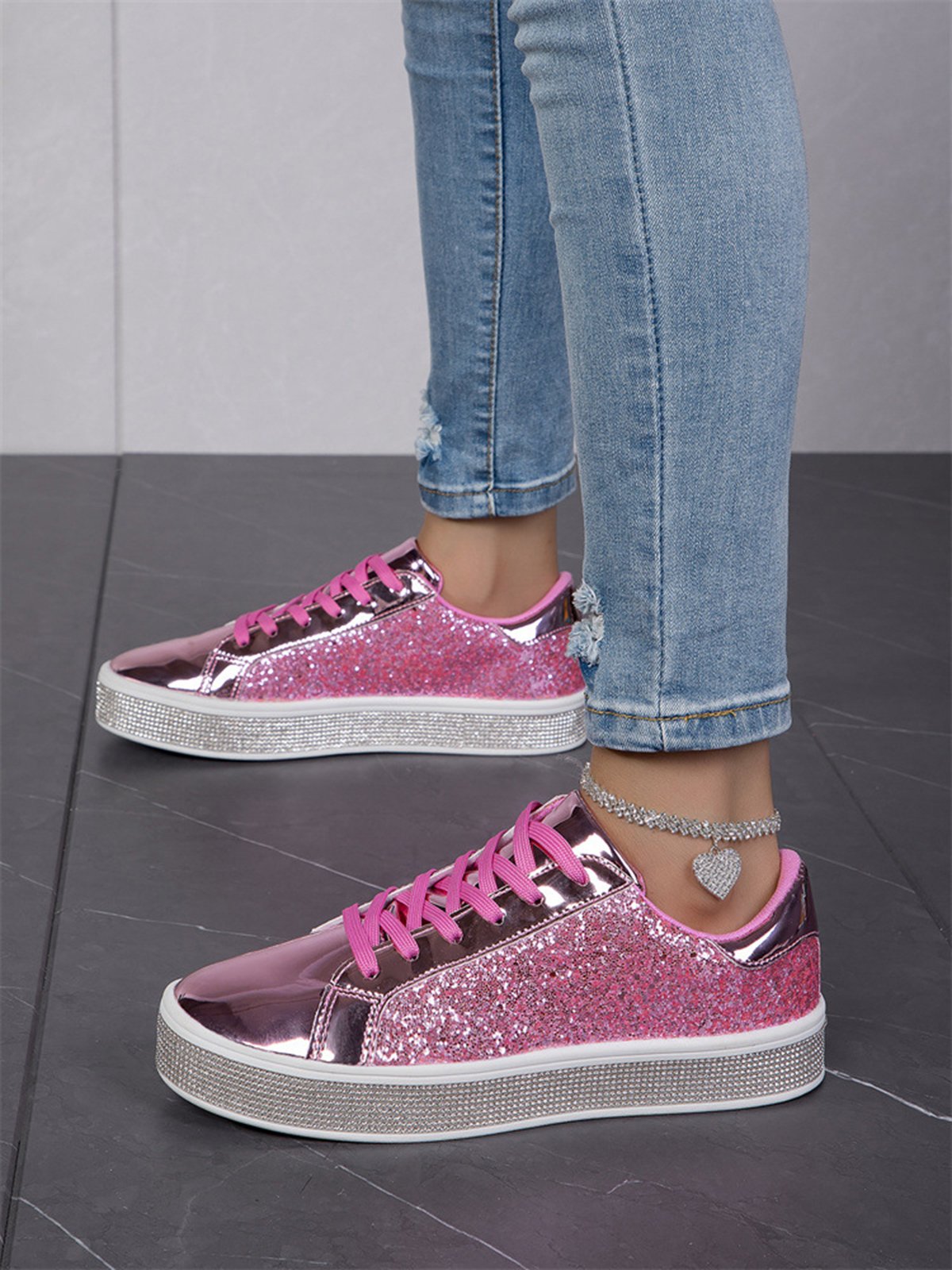 Fashion Glitter Rhinestone Lace-Up Skate Shoes