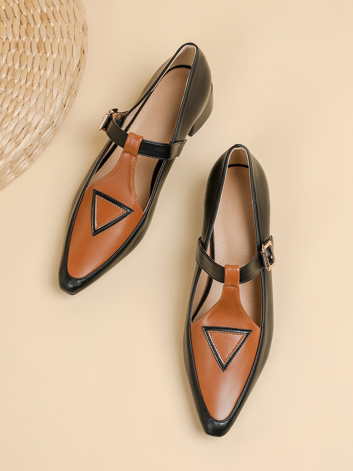 Color Block Adjustable Buckle Urban T-Strap Shoes