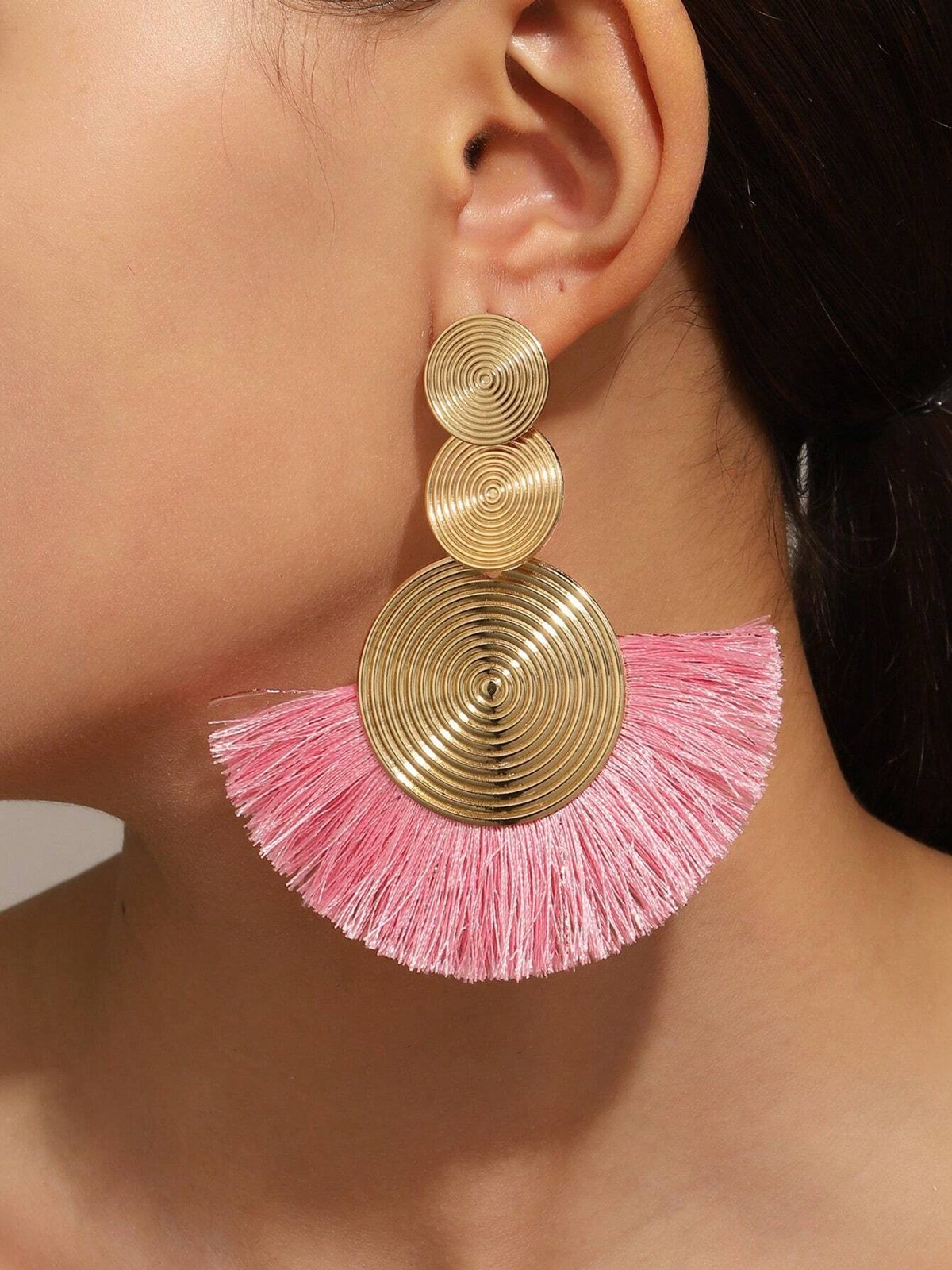 1pair Bohemian Exaggerated Metal Circle Fringed Drop Earrings