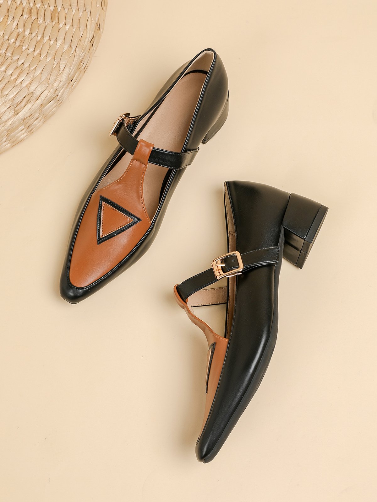 Color Block Adjustable Buckle Urban T-Strap Shoes