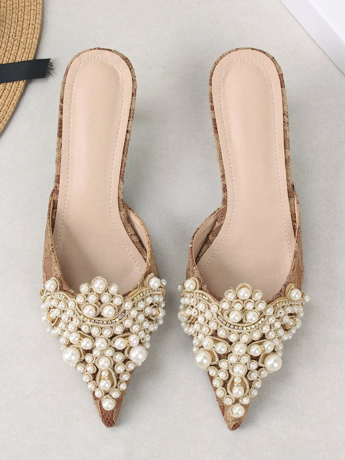 Elegant Imitation Pearl Pointed Toe Kitten Heel Mules