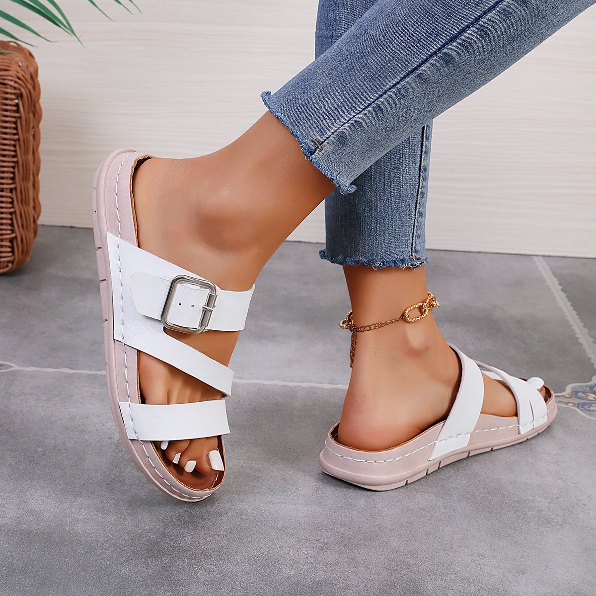 Summer Pu Plain Casual Sandal