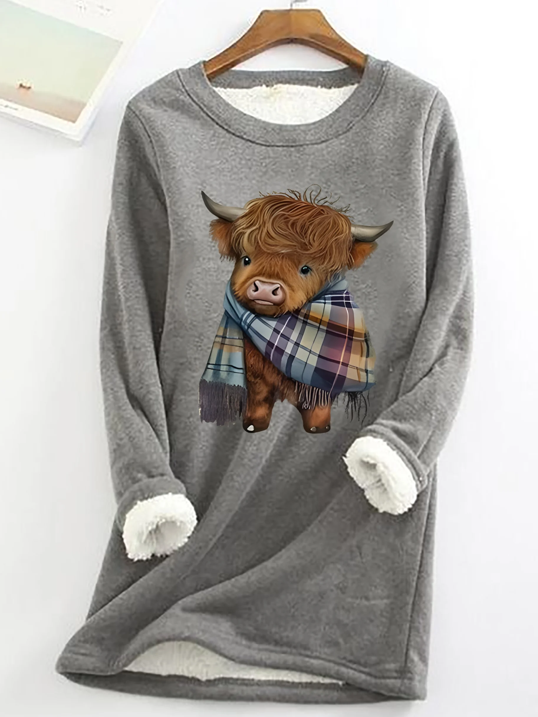 Highland Cow Print Casual Fluff Fleece Fabric Sweatshirt