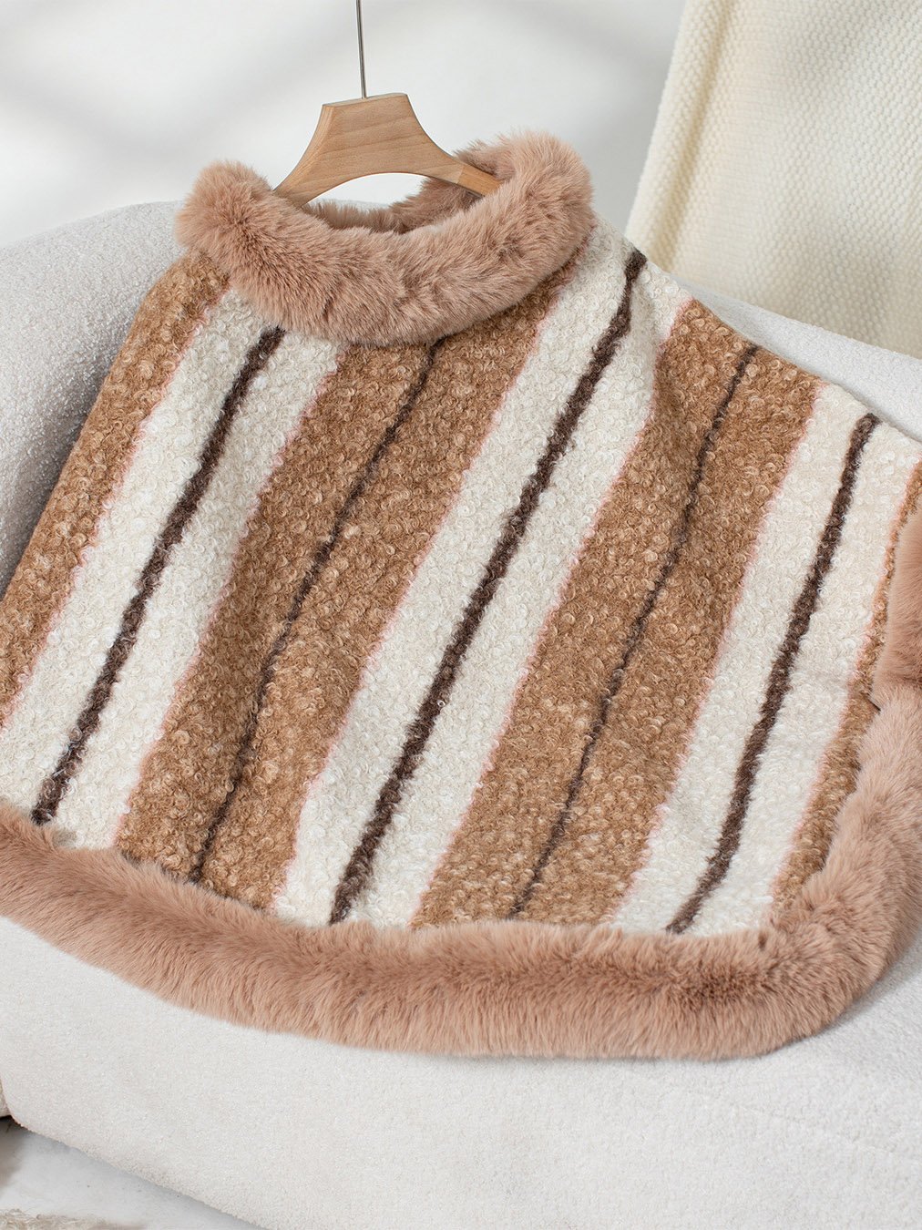 Fur Collar Elegant Cloak