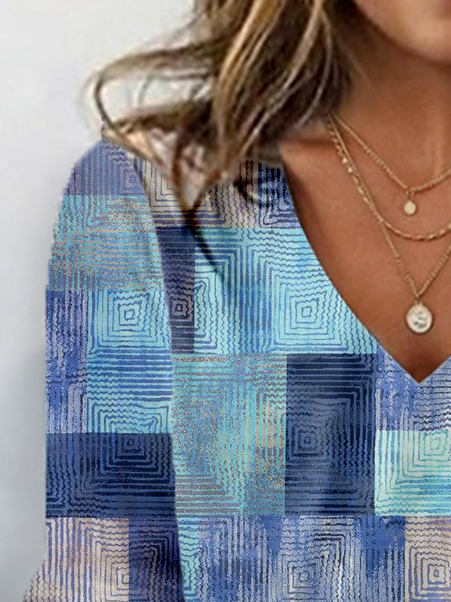 Geometric Print Long Sleeve V-Neck T-shirt