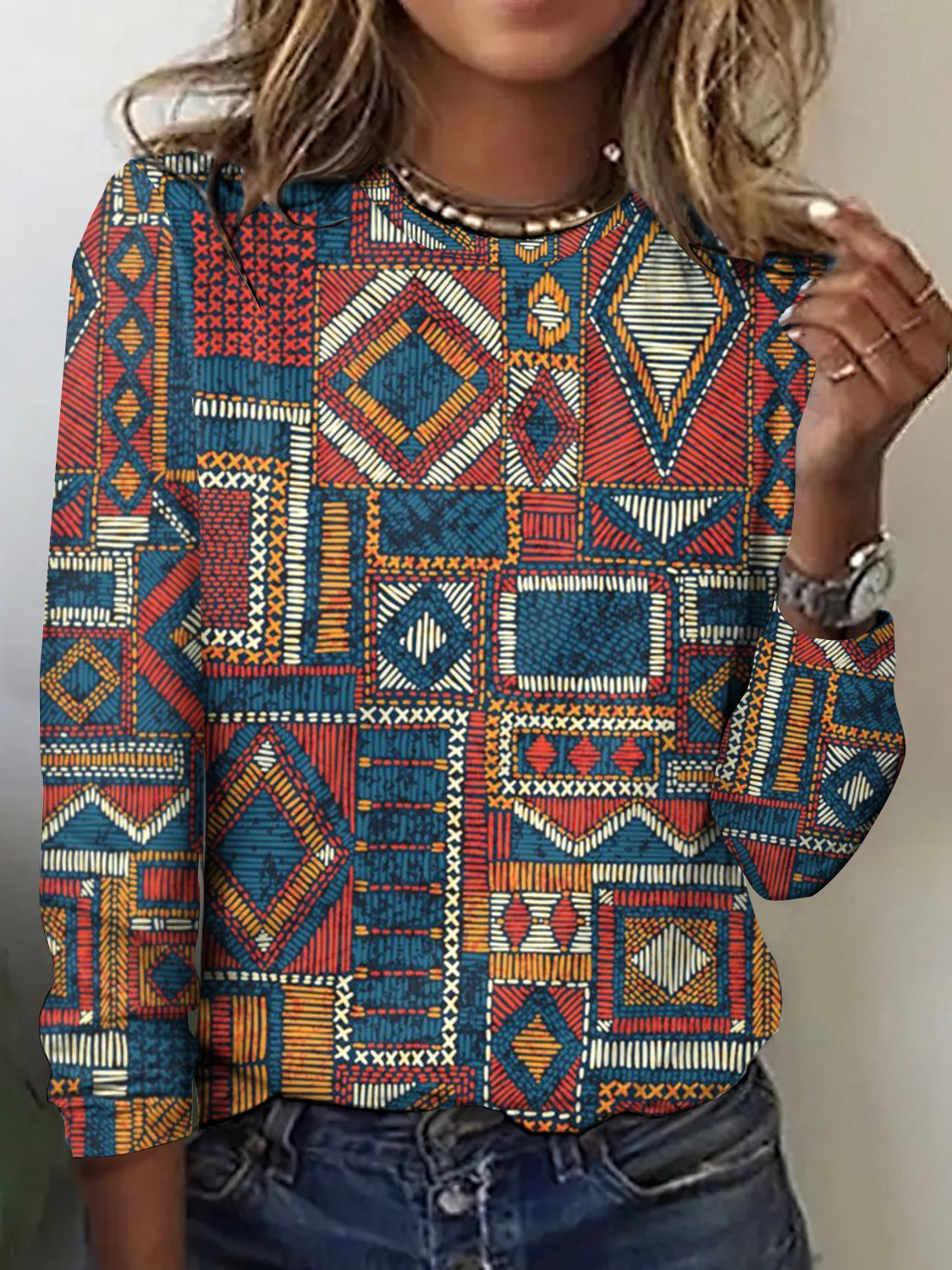 Geometric color block printed long sleeved T-shirt