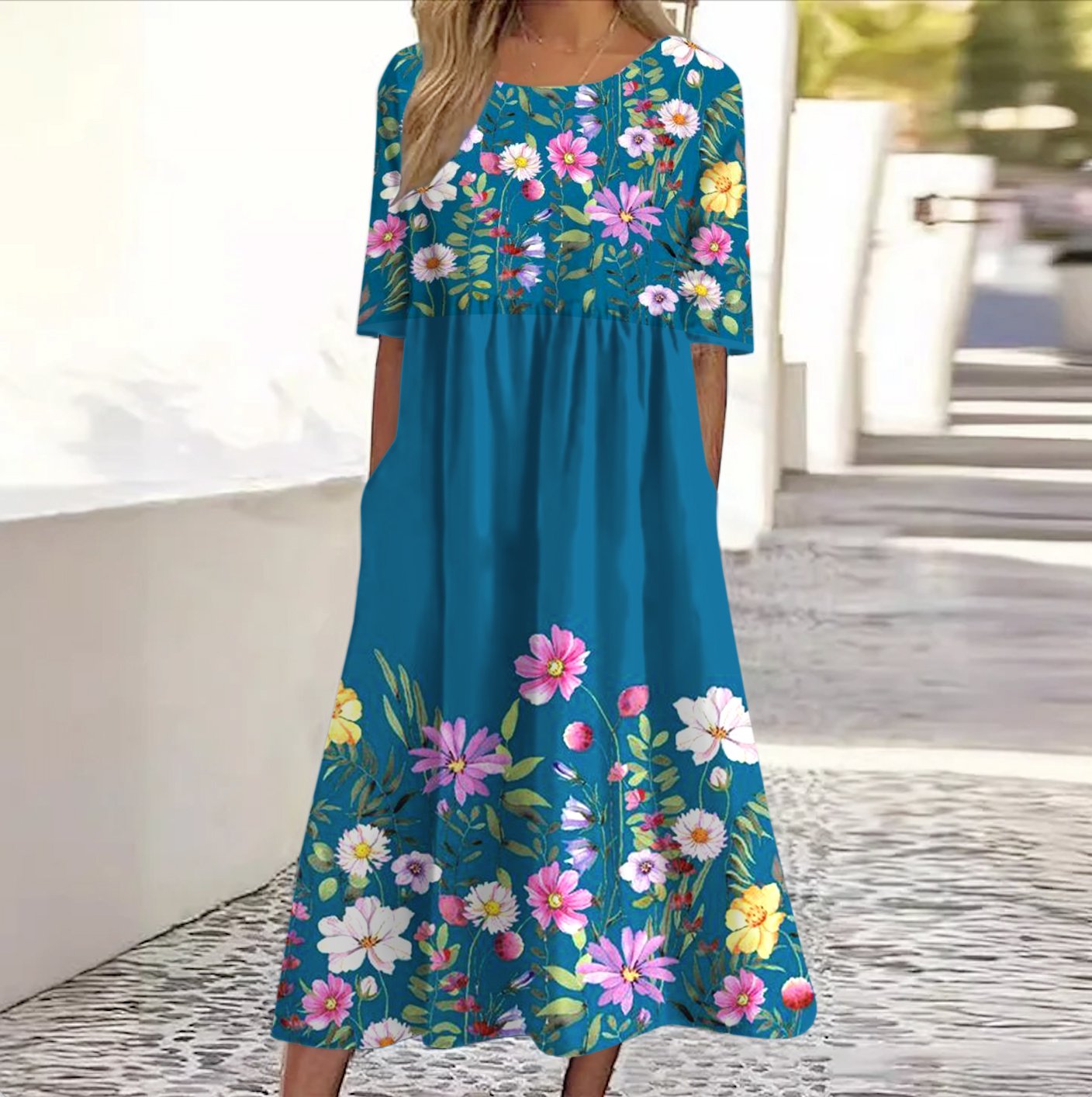Crew Neck Regular Fit Casual Dress With No
