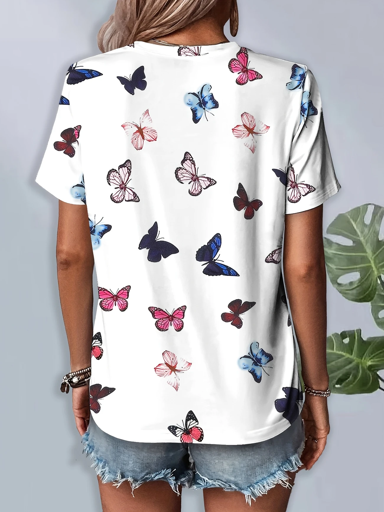 Women's Butterfly Print Casual Round Neck Short Sleeve T-Shirt