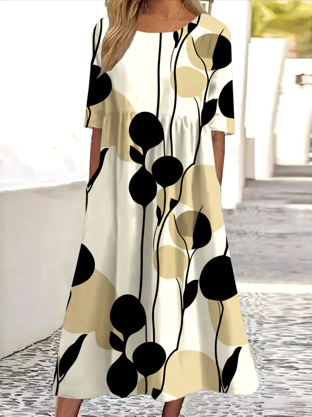 Floral Regular Fit Crew Neck Casual Dress With No