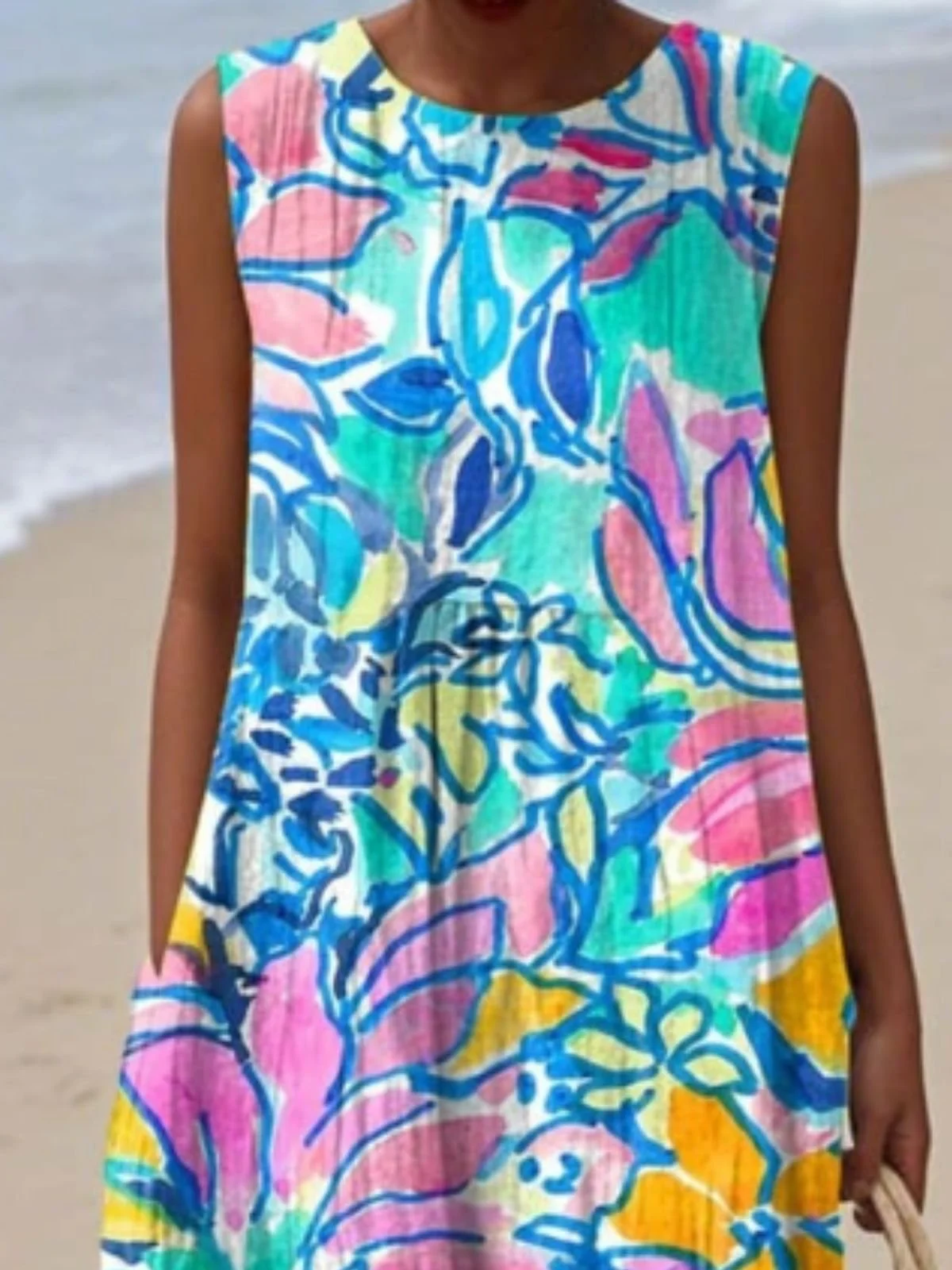 Regular Fit Crew Neck Painting Casual Dress With No
