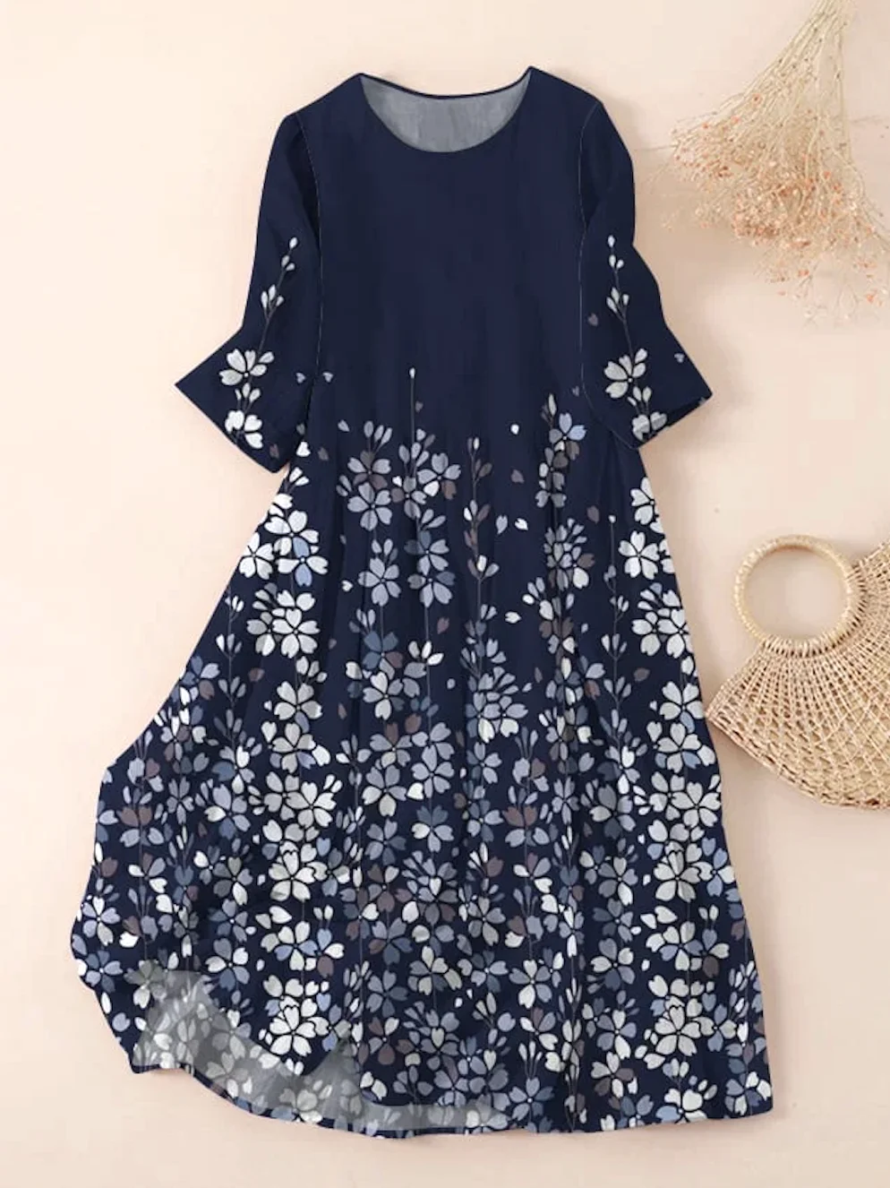 Regular Fit Crew Neck Floral Casual Dress With No