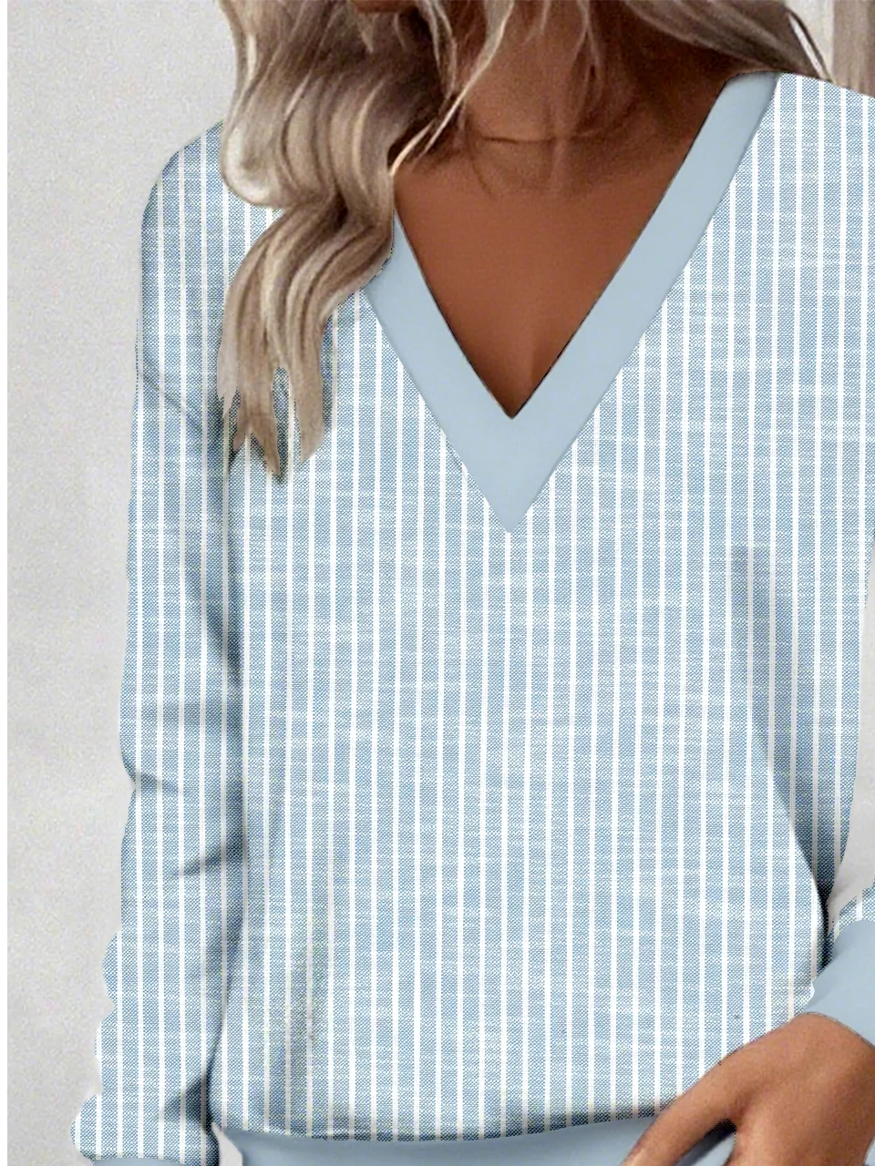 Loose Casual Commuter Long Sleeve V-Neck Printed Sweatshirt