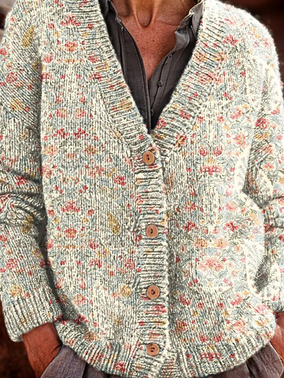 Women's Retro Floral Pattern V-Neck Cardigan Casual Comfort Regular Sweatshirt Jacket
