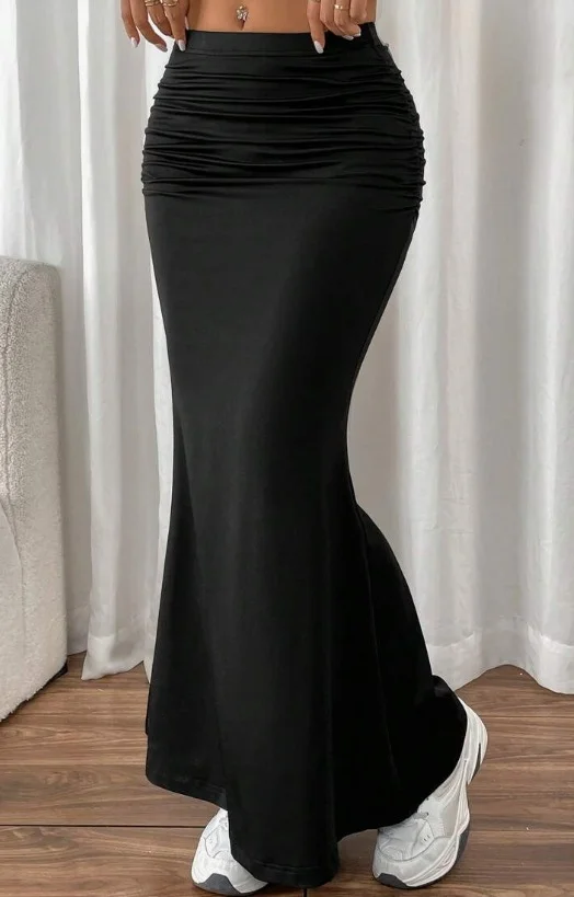 Women's Elegant Commuting Knitted Fishtail Skirt Slim Pleated Sexy Versatile Skirt