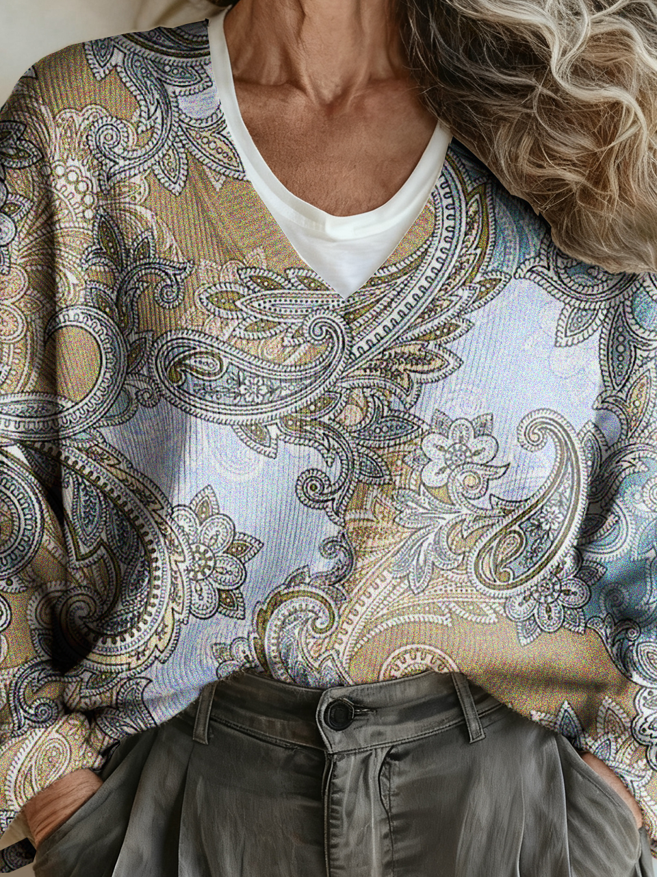 Cashew Flowers V Neck Vintage Sweater