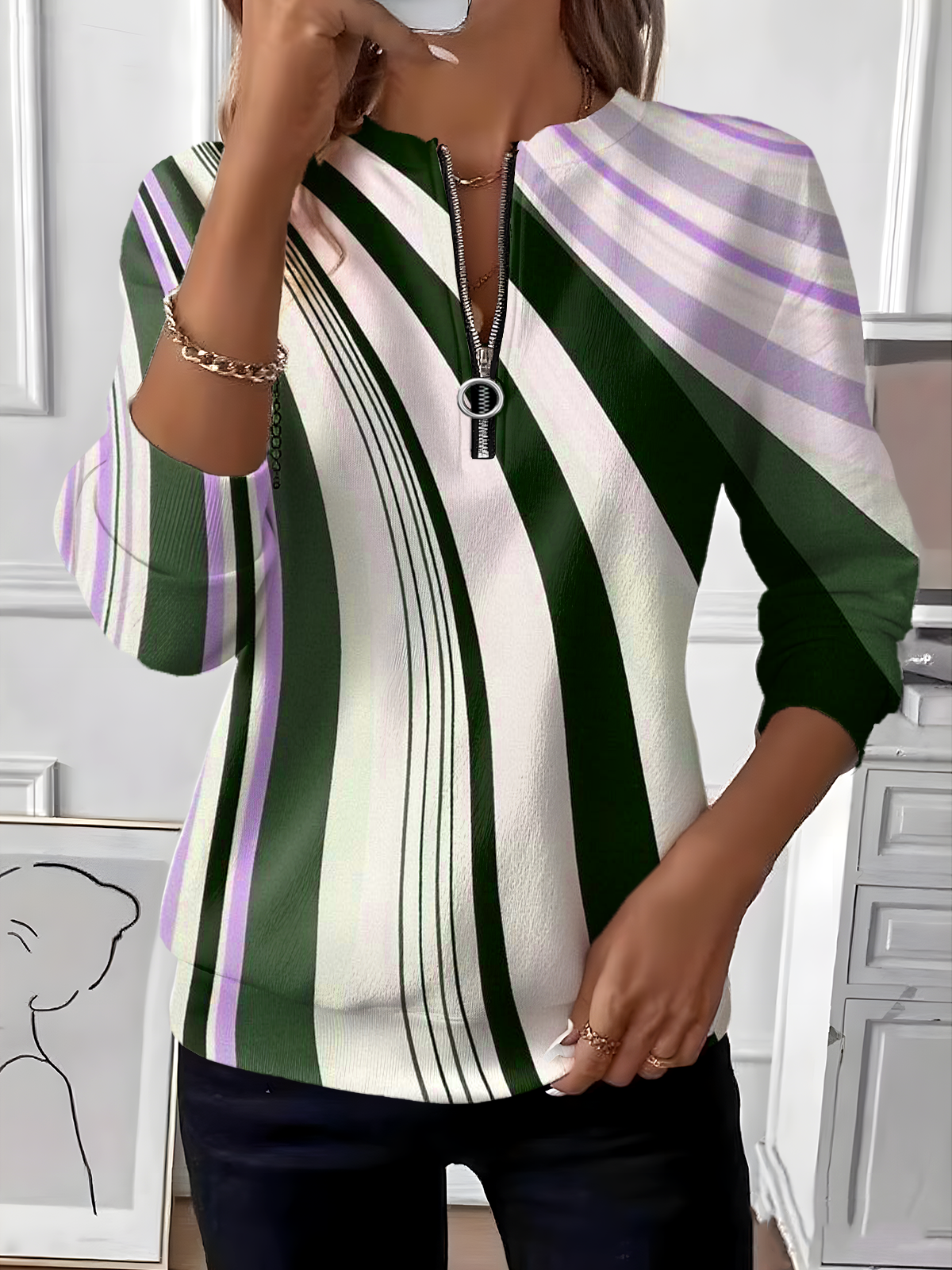 Women's Artistic Stripe Design Everyday Long Sleeve Center Front Zip Sweatshirt
