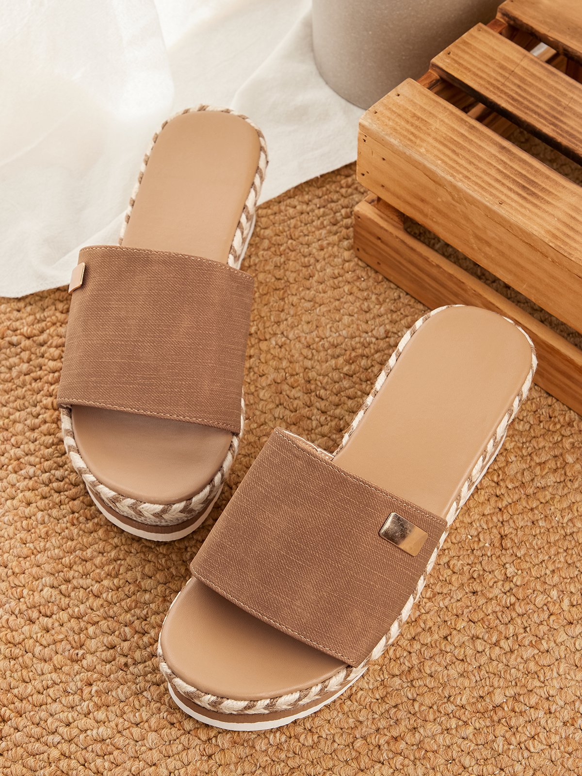 Resort Hemp Rope Sole Wedge Sandals