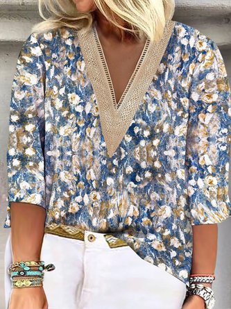 Plus Size Random Print Lace Edge Vacation V Neck Shirt