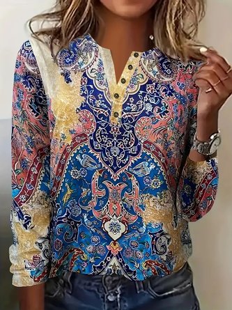 Buckle Ethnic Casual Notched T-Shirt