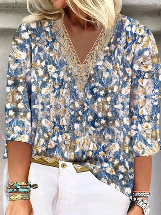 Plus Size Random Print Lace Edge Vacation V Neck Shirt