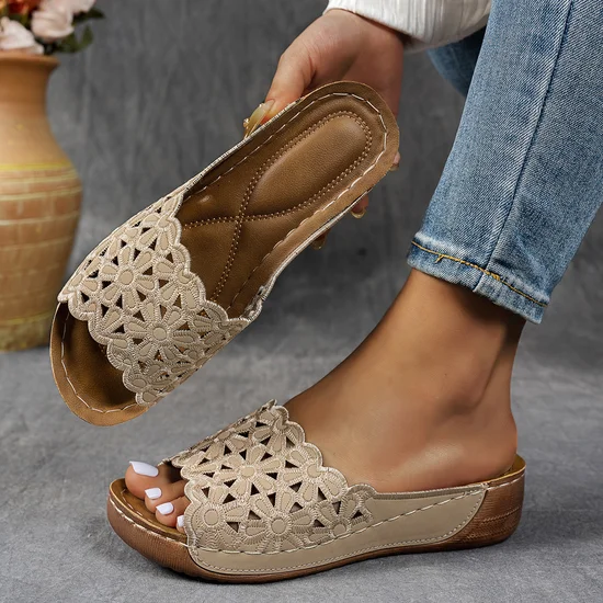 Vintage Summer Leather Floral Sandal