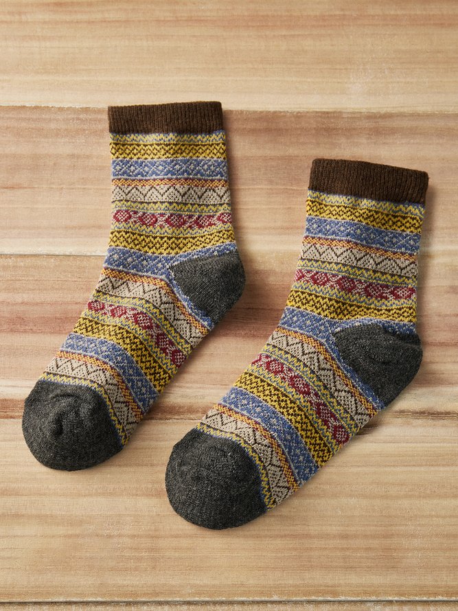 Multicolor Stripes Knitted Socks