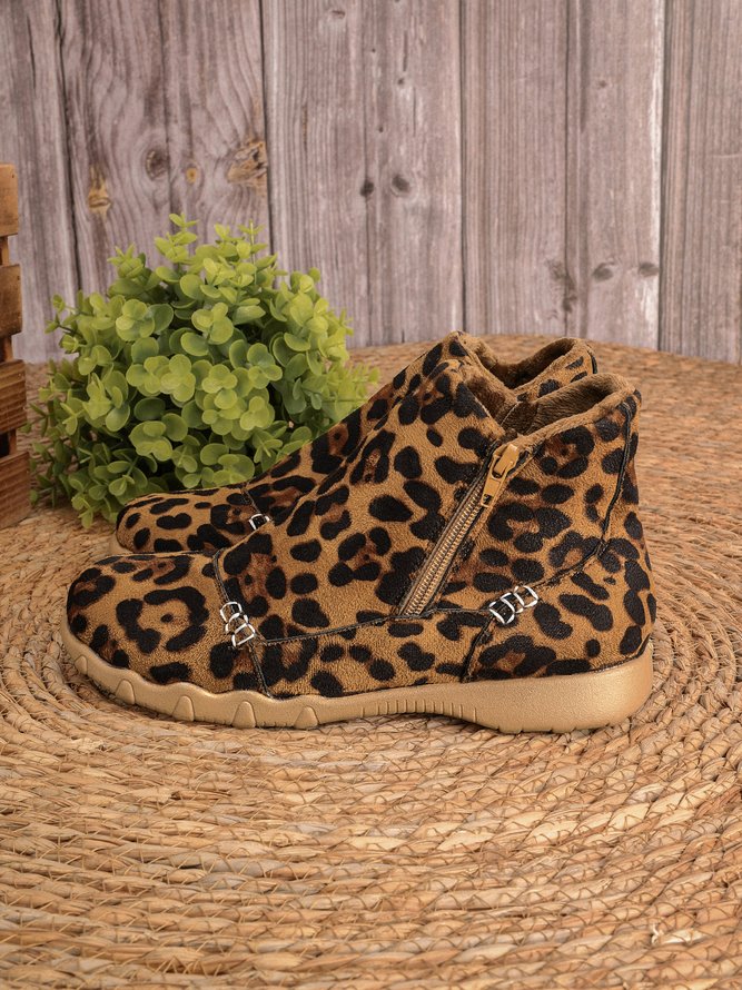 Faux Leather Panel Zip and Fleece Soft Ankle Ankle Boots