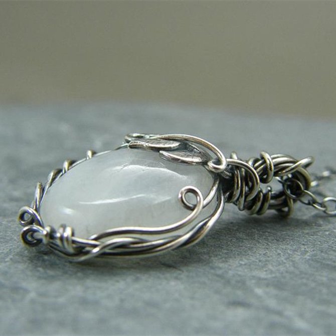 Vintage Moonstone Necklace